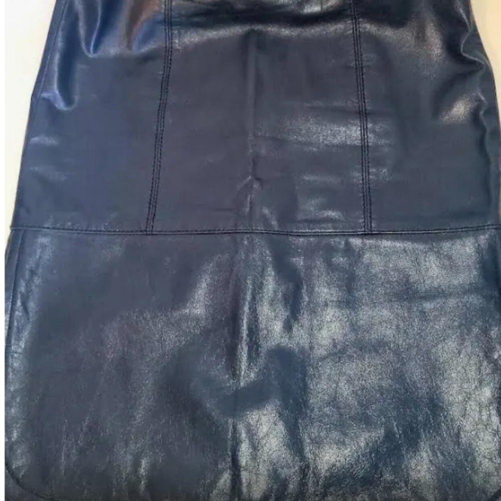 Tory Burch blue leather skirt - NEW size 6- minor damage